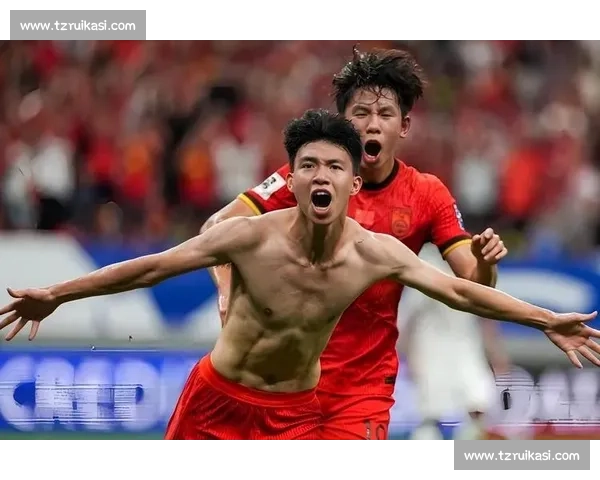 国足迎战泰国焦点之战直播解析出线形势与关键看点全程前瞻战术对决